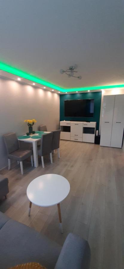 Apartament Przy Promenadzie Usteckiej Устка Екстер'єр фото